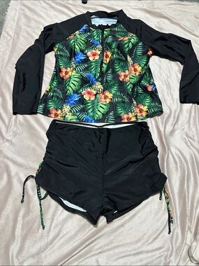 NWT SHEIN Black Floral Tropical Rash Guard & Swim Shorts Set